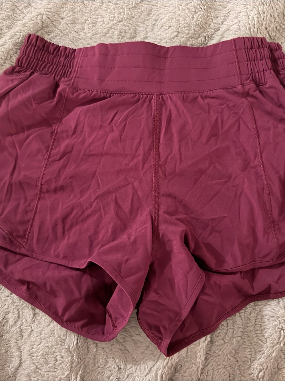 Lululemon hotty hot shorts berry